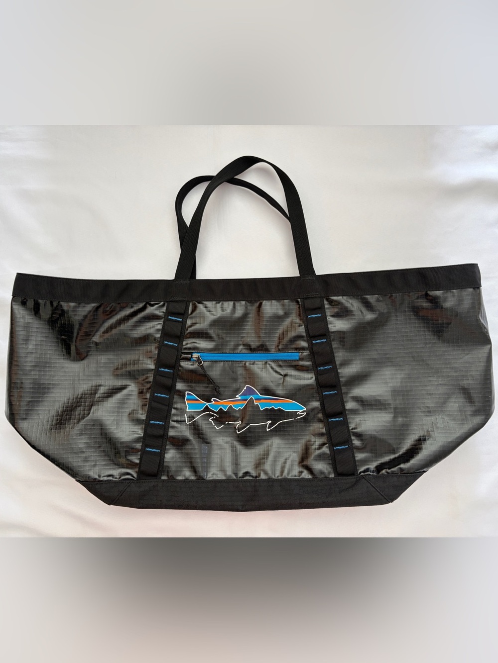 Rare Patagonia Black Hole Gear Tote 61L #49275 Oversized Unisex Fitz Trout Fish